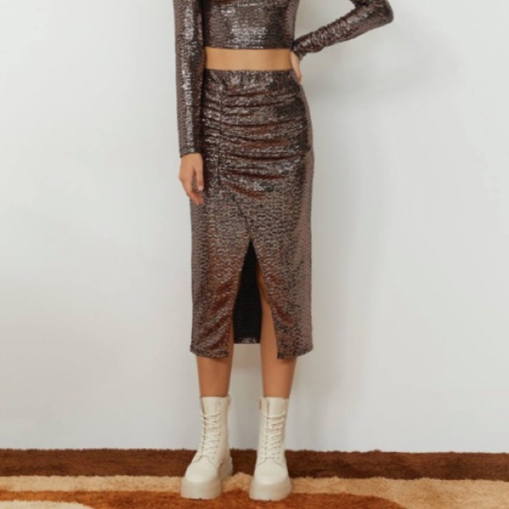 Sequin Bronze Skirt - Picture 4 of 9